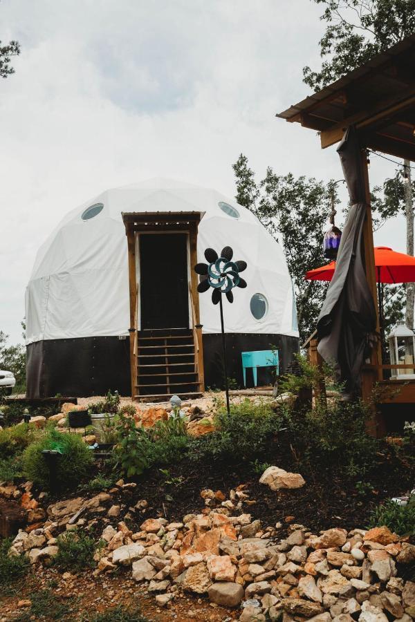 Waterfront Luxury Glamping Dome Hotel Rogersville Exterior foto
