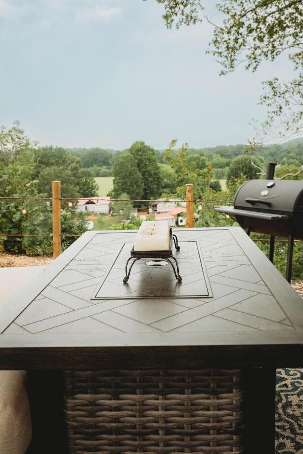 Waterfront Luxury Glamping Dome Hotel Rogersville Exterior foto