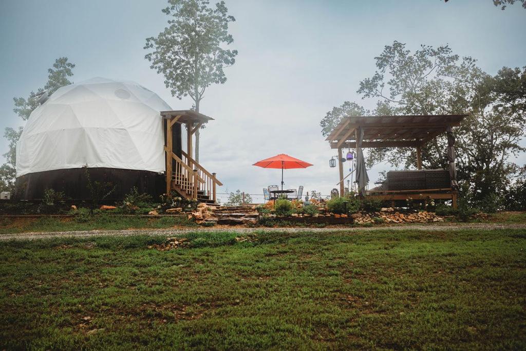Waterfront Luxury Glamping Dome Hotel Rogersville Exterior foto
