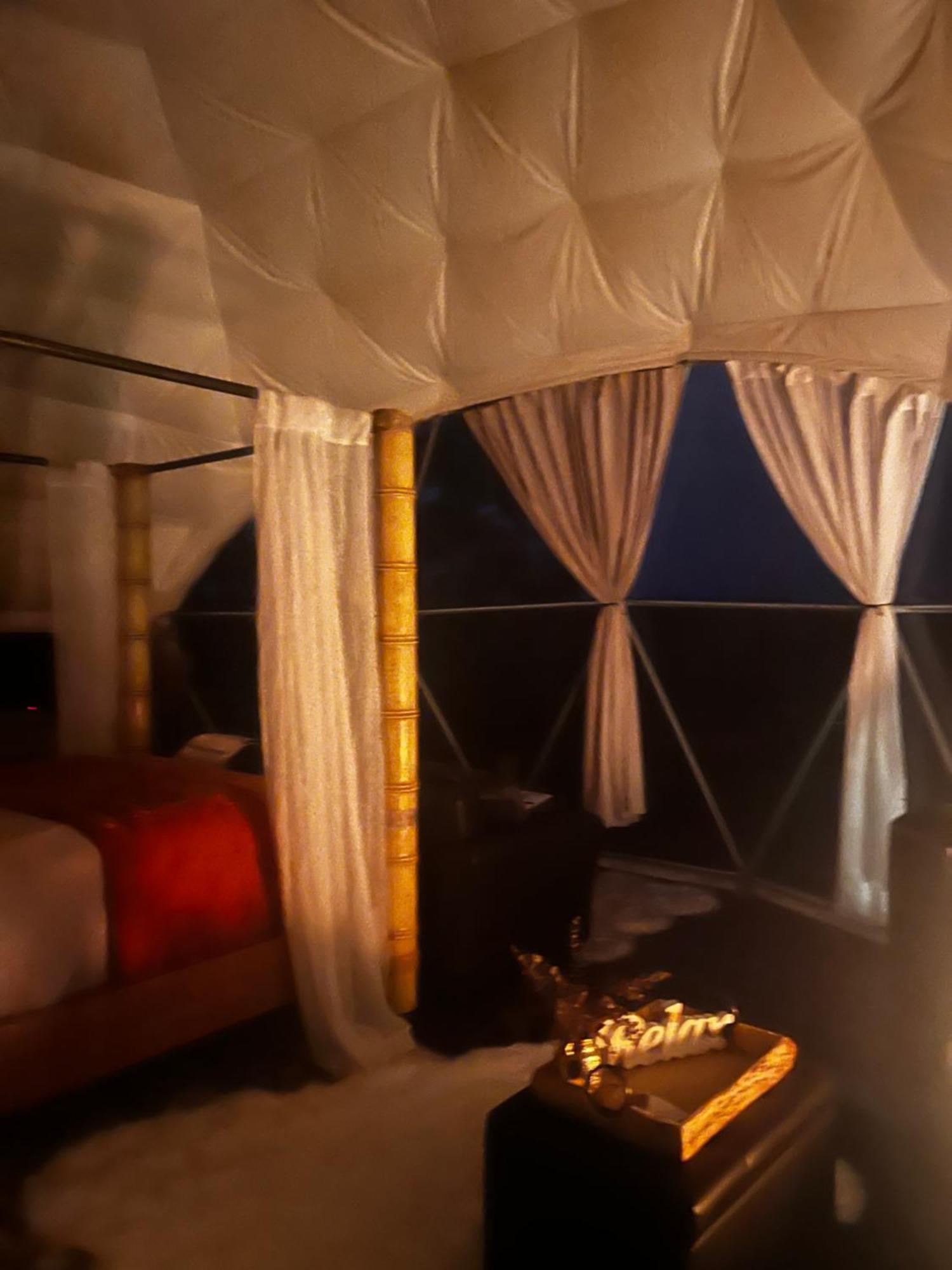 Waterfront Luxury Glamping Dome Hotel Rogersville Exterior foto